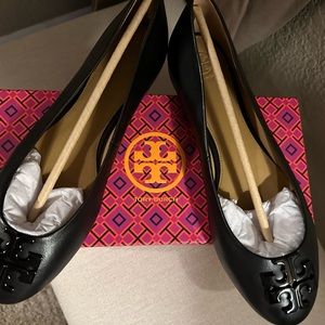 Authentic Tory Burch Perfect Black ballet flat - size 10.5. New in box!